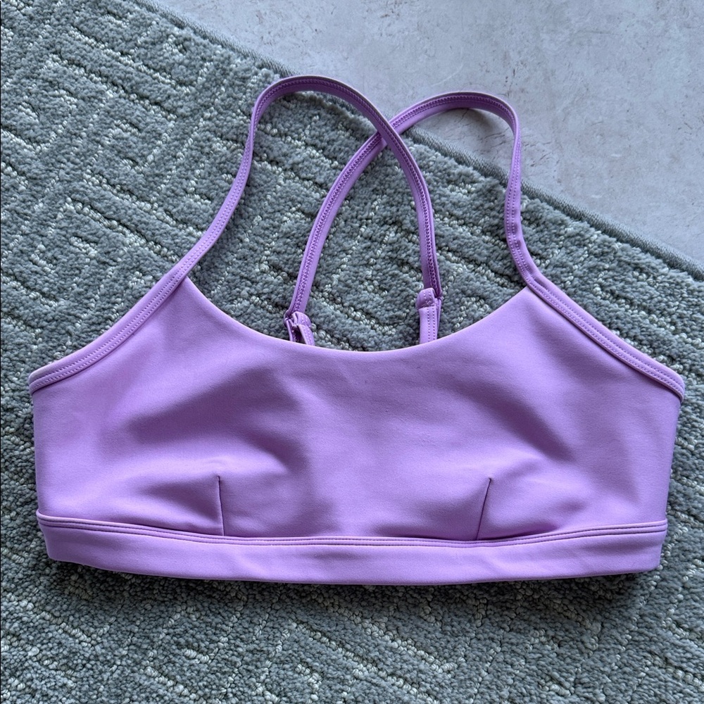 ALO Yoga lavender Airlift sports bra